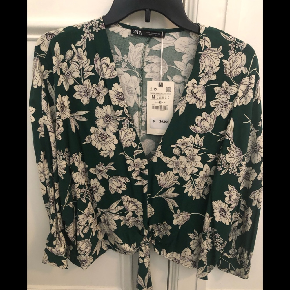 Zara top. Size M